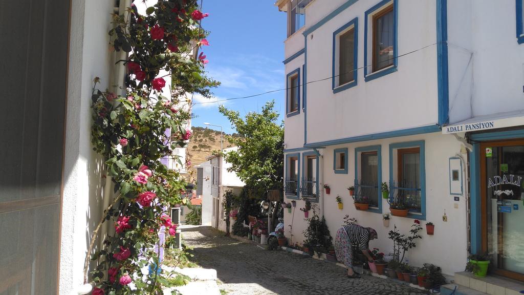 Adali Guest House Бозджаада Екстер'єр фото